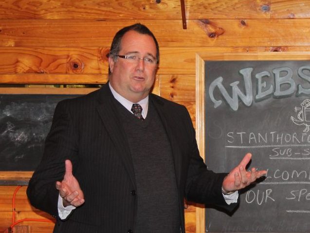 Mayor Peter Blundell